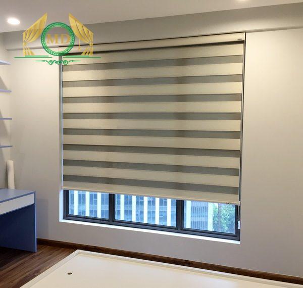 Rèm cầu vồng phòng khách